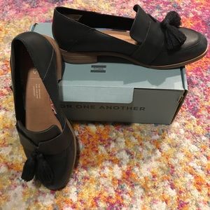 Tom’s Estel Loafer Size 6.5